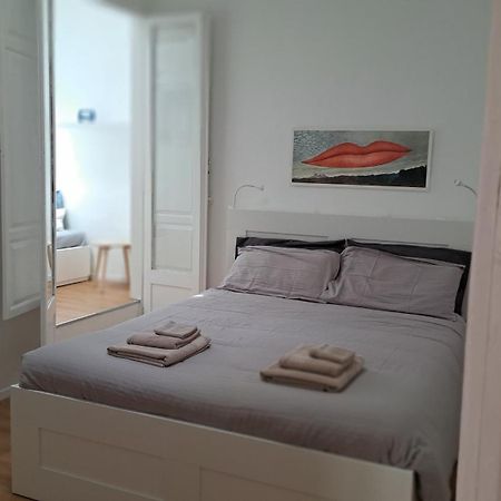 Ferienwohnung Casa In Centro Con Terrazzo Bari Exterior foto