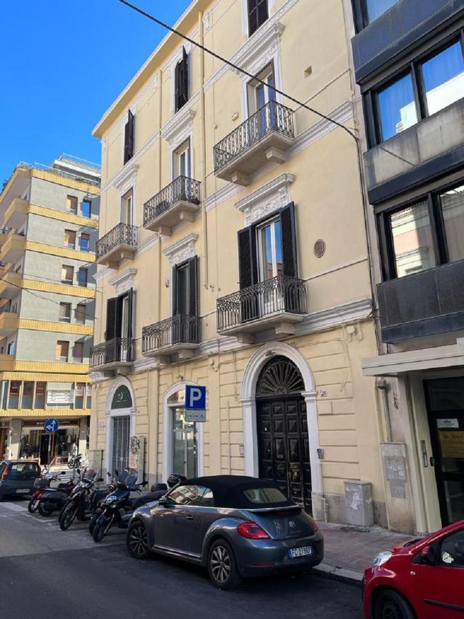 Ferienwohnung Casa In Centro Con Terrazzo Bari Exterior foto