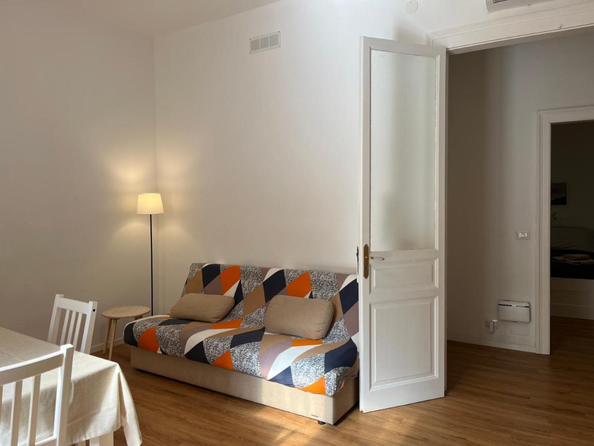 Ferienwohnung Casa In Centro Con Terrazzo Bari Exterior foto