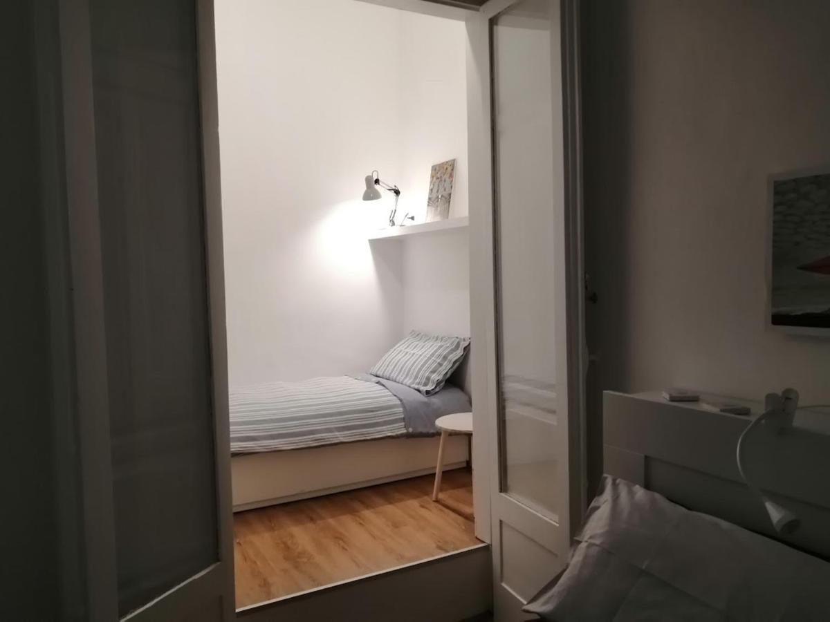 Ferienwohnung Casa In Centro Con Terrazzo Bari Exterior foto